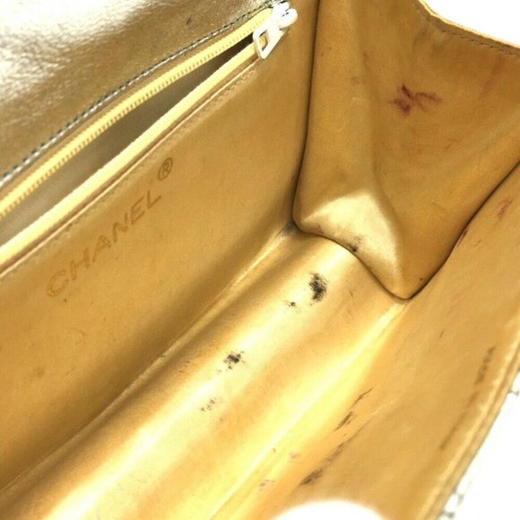 Authentic CHANEL Quilted Matelasse Fringe Chain Po - Picture 8 of 11